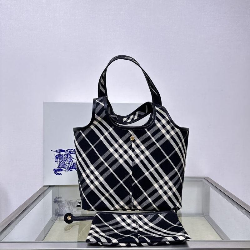 B**rry shopping bags
